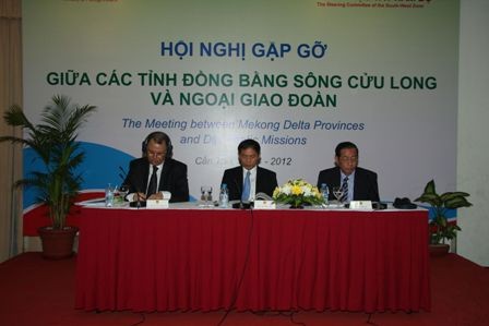 Khai mạc Chương trình “Gặp gỡ địa phương - Ngoại giao đoàn” tại Cần Thơ